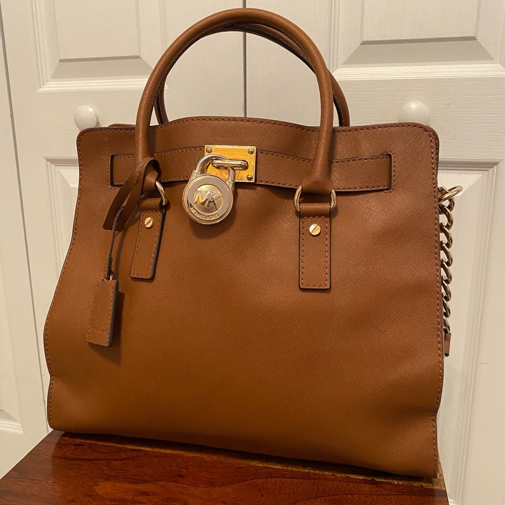 Michael Kors Bag— Great Condition